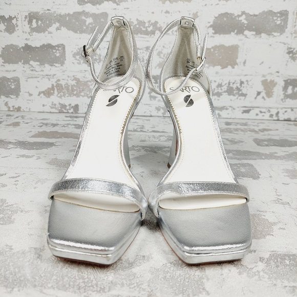 New Franco Sarto Silver Leather Ankle Strap Heeled Sandal B547 - Picture 3 of 11